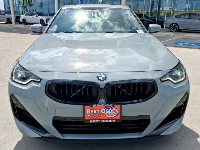 New 2026 BMW 230i xDrive Coupe w/ Premium Package AWD/4WD image 2