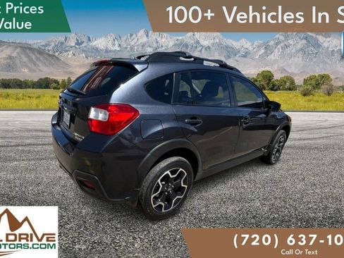 Used 2017 Subaru Crosstrek 2.0i Premium w/ Moonroof Package AWD/4WD image 5