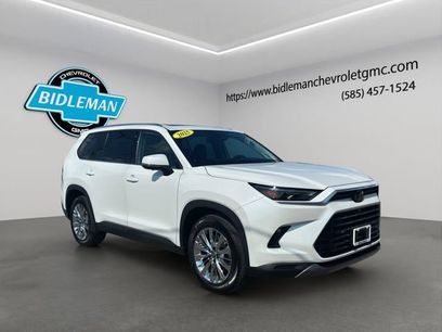 Used 2025 Toyota Grand Highlander AWD