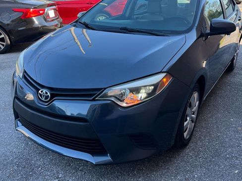 Used 2014 Toyota Corolla LE Premium image 2