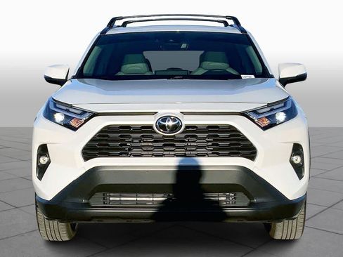 Used 2025 Toyota RAV4 XLE Premium image 3