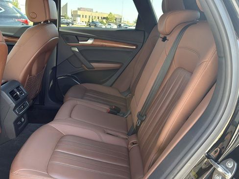 Used 2021 Audi Q5 2.0T Premium w/ Convenience Package AWD/4WD image 46