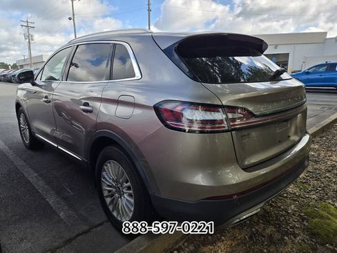 Used 2019 Lincoln Nautilus FWD image 4