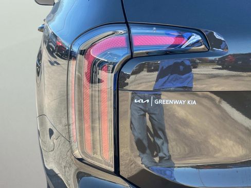 New 2025 Kia Telluride EX w/ EX Captain's Chair Package image 31
