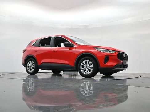 Certified 2024 Ford Escape Active FWD image 35