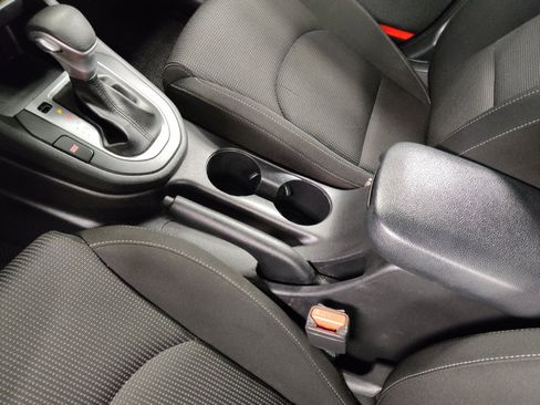 Used 2021 Kia Forte LXS image 26