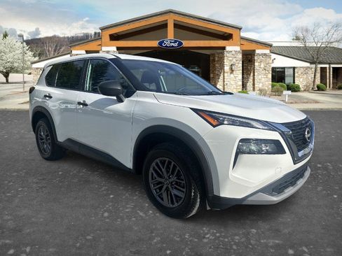 Used 2023 Nissan Rogue S AWD/4WD image 3