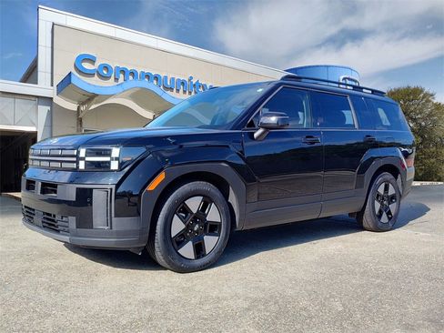 Used 2024 Hyundai Santa Fe SEL image 1