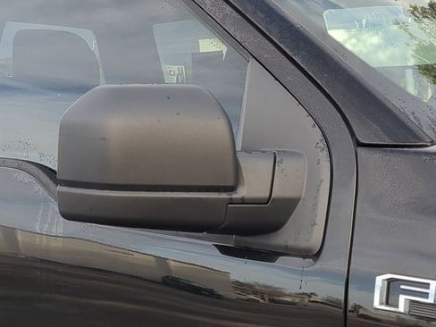 Used 2019 Ford F150 XLT image 12