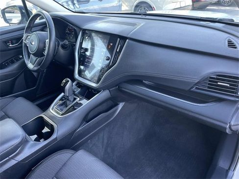 Used 2022 Subaru Outback Premium image 36