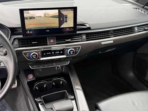 Used 2021 Audi S4 Premium Plus w/ Premium Plus Package image 29