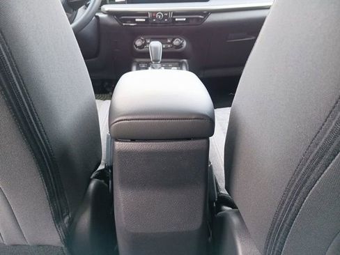 New 2026 Nissan Kicks SV w/ SV Premium Package image 28