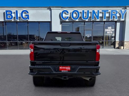 Used 2025 Chevrolet Silverado 2500 Custom w/ Custom Value Package AWD/4WD image 5