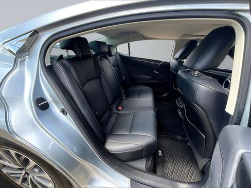 Used 2023 Lexus ES 350 w/ ES 350 Ultra Luxury Package FWD image 27