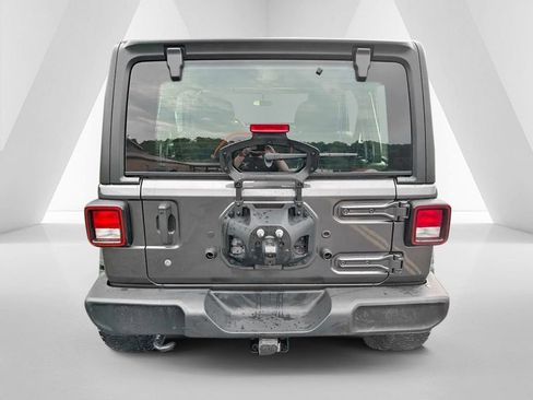 Used 2023 Jeep Wrangler Unlimited Sport AWD/4WD image 6