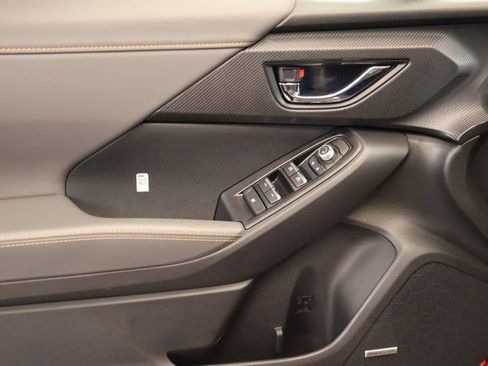 New 2025 Subaru Crosstrek 2.5i Limited w/ Crosstrek Mirror Package image 10