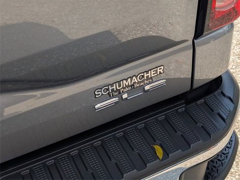 Used 2020 GMC Sierra 1500 SLE w/ SLE Value Package image 16