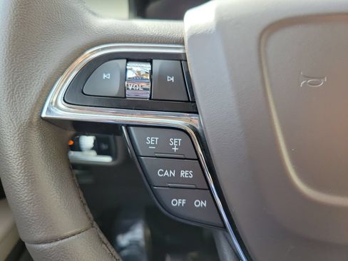 Certified 2023 Lincoln Nautilus FWD image 21