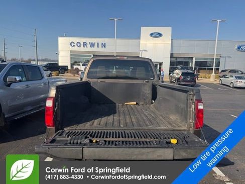 Used 2016 Ford F250 XLT w/ XLT Premium Package image 9