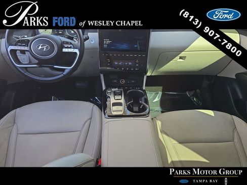 Used 2022 Hyundai Tucson Limited image 11