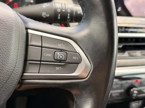 Used 2022 Jeep Compass Latitude w/ Convenience Group AWD/4WD image 16
