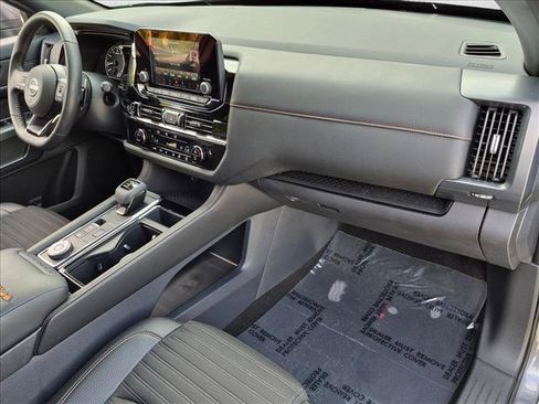 Certified 2024 Nissan Pathfinder Rock Creek AWD/4WD image 23
