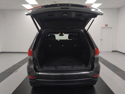 Used 2019 Jeep Grand Cherokee Limited w/ Luxury Group II AWD/4WD image 29