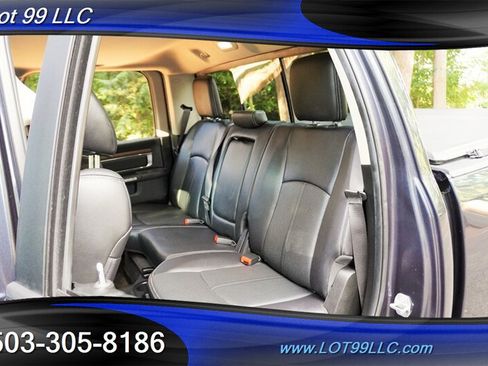 Used 2018 RAM 1500 Laramie w/ Convenience Group AWD/4WD image 14