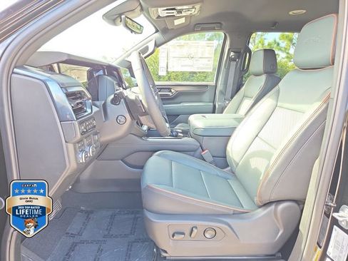 New 2026 GMC Yukon XL AT4 w/ Premium Trailering Package AWD/4WD image 17