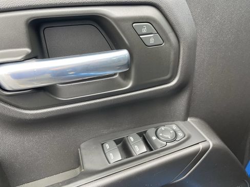 Used 2023 Chevrolet Silverado 1500 Custom w/ LPO, Dark Essentials Package AWD/4WD image 22