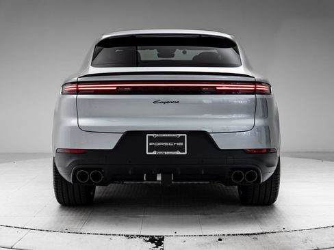 New 2026 Porsche Cayenne Coupe AWD/4WD image 36