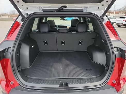 New 2026 Chevrolet Equinox ACTIV w/ Convenience Package III AWD/4WD image 37