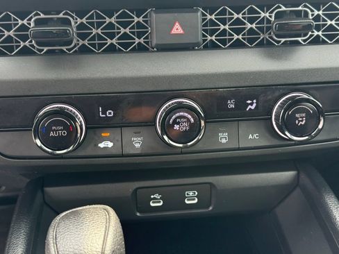 Used 2023 Honda Accord LX image 17