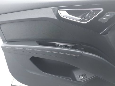 Certified 2023 Audi Q4 e-tron Premium w/ Convenience Package AWD/4WD image 30
