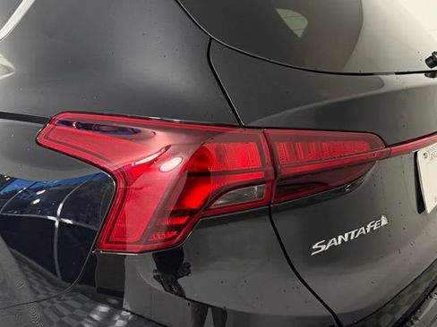 Used 2022 Hyundai Santa Fe SEL FWD image 8