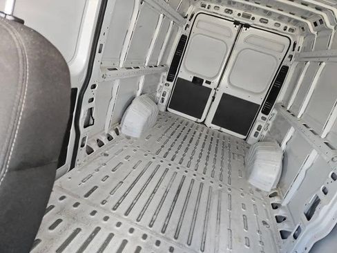 Used 2023 RAM ProMaster 3500 FWD image 8