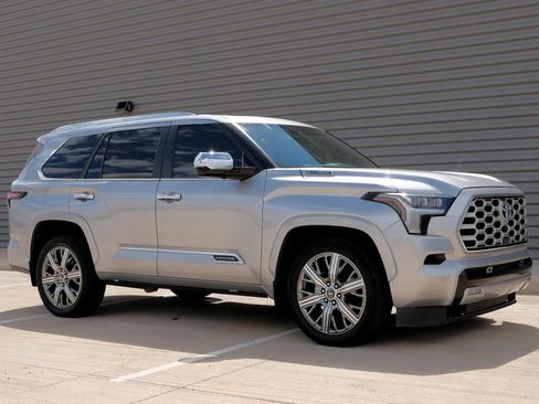 Used 2024 Toyota Sequoia Capstone AWD/4WD image 1