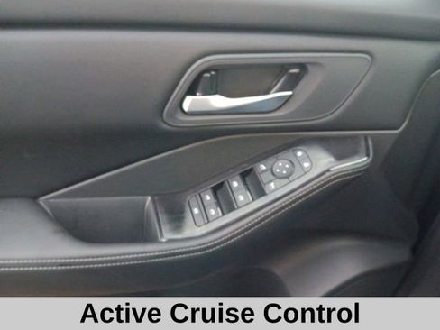 New 2026 Nissan Rogue SV image 12