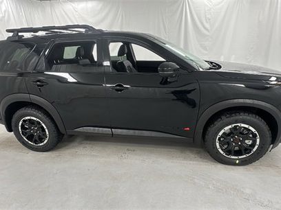 New 2026 Nissan Pathfinder SV