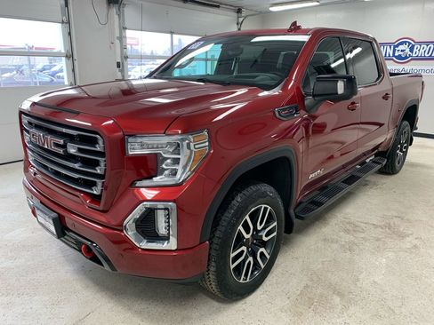 Used 2020 GMC Sierra 1500 AT4 w/ AT4 Premium Package image 2