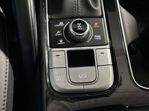 Used 2022 Kia Telluride S image 29