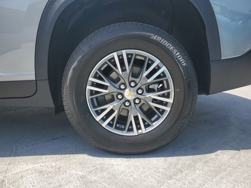 New 2026 Chevrolet Traverse LT FWD image 6
