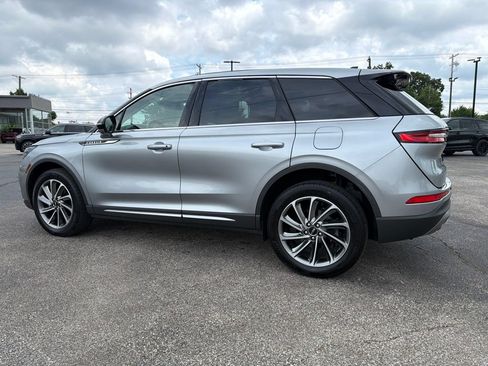 Used 2023 Lincoln Corsair AWD w/ Equipment Group 101A image 9