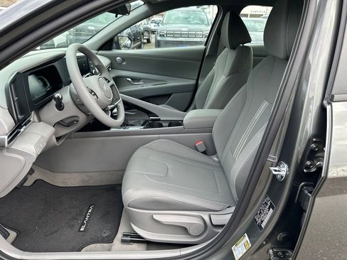 New 2026 Hyundai Elantra Blue image 12