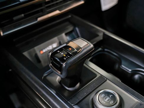 Used 2024 GMC Hummer EV 3X image 60