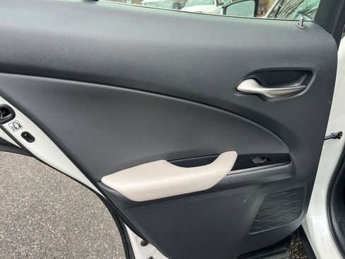 Used 2021 Lexus UX 200 w/ Premium Package image 35