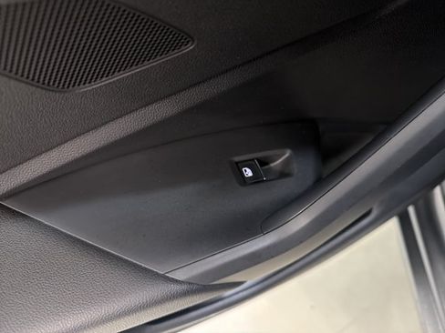 Certified 2022 Volkswagen Jetta Sport FWD image 24