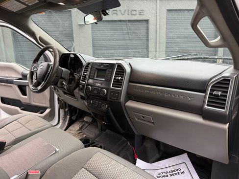 Used 2017 Ford F350 XLT w/ XLT Value Package image 13