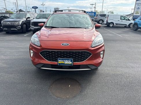 Used 2020 Ford Escape Titanium AWD/4WD image 5