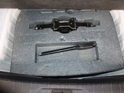 Used 2024 Nissan Altima 2.5 SR image 16